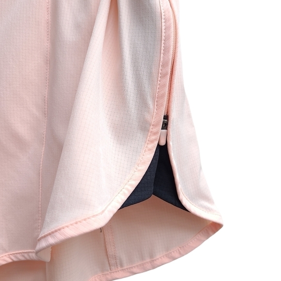 NWT Nike Running Division Side Zip Shorts, Size Large - Picture 12 of 15